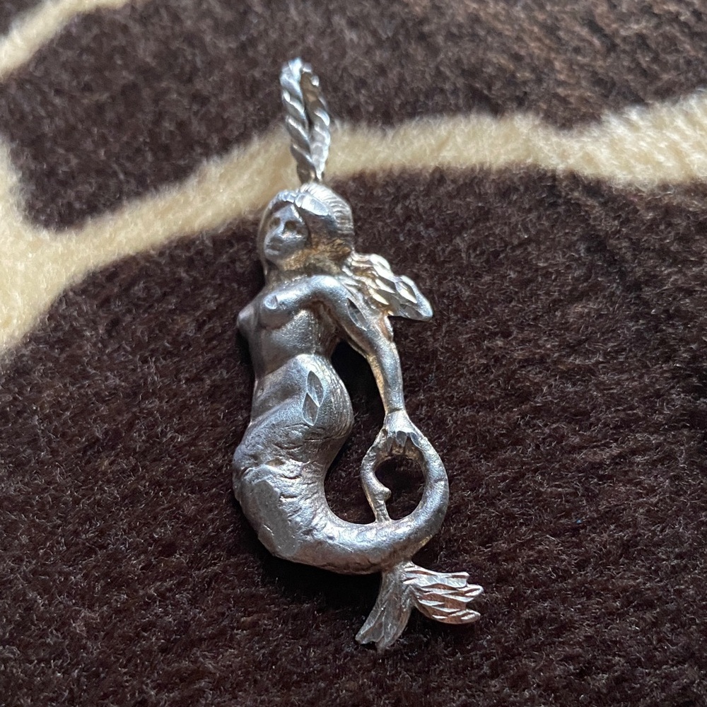 Vintage 80’s Sterling Silver Mermaid Pendant